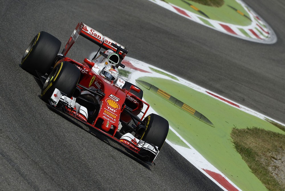„Ferrari“ pasijuokė iš kritikų