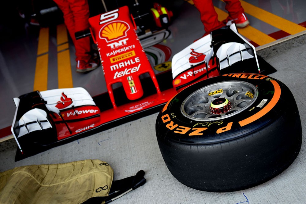 „Pirelli“ paskelbė, kokias padangas komandos naudos JAV