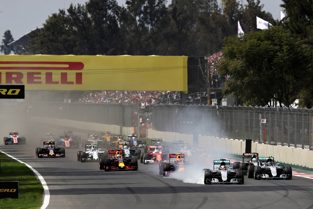 D. Ricciardo ir N. Hulkenbergas ragina spręsti posūkių kirtimo problemą