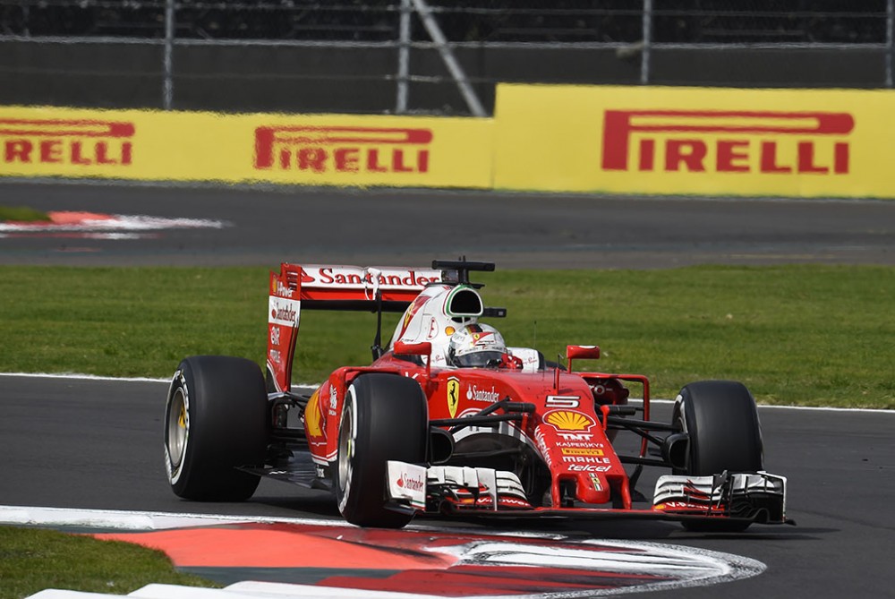 „Ferrari“ kreipėsi į FIA dėl S. Vettelio baudos