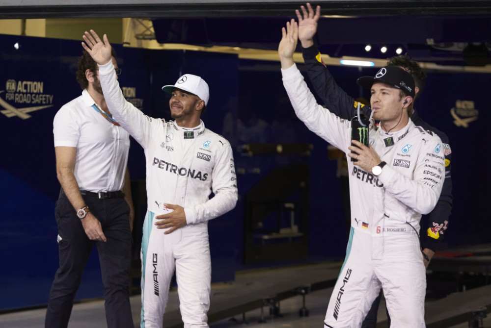 “Mercedes” gali pirma laiko nutraukti kontraktą su L. Hamiltonu
