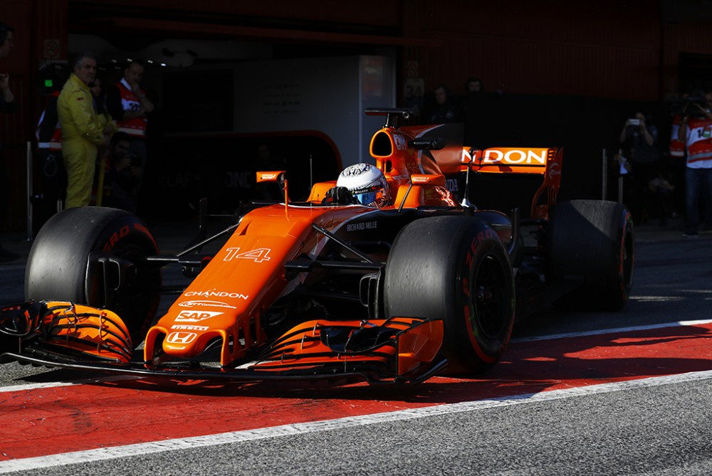 E. Boullier: F. Alonso ateitis „McLaren“ komandoje priklausys nuo bolido