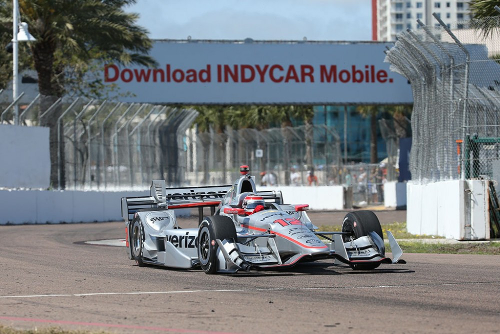 IndyCar. W. Poweris pirmas 2017 m. sezono lenktynes pradės iš „pole“ pozicijos