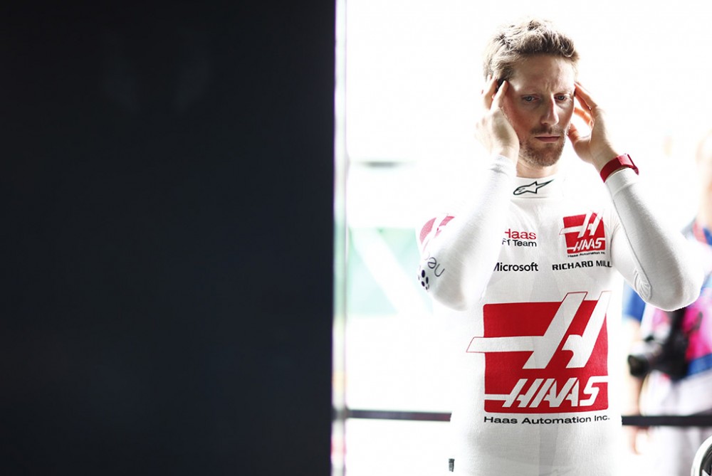 R. Grosjeanas: L. Hamiltonas nebuvo nubaustas, nes kovoja dėl titulo