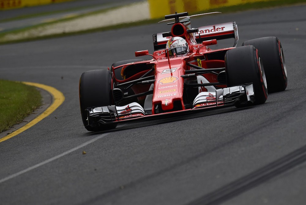 2017 m. F-1 sezoną S. Vettelis ir „Ferrari“ pradėjo pergale