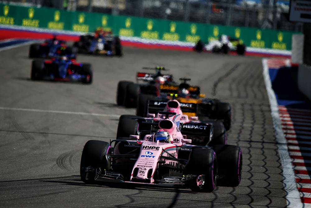 S. Perezas: „Force India“ lenktynėse daro stebuklus