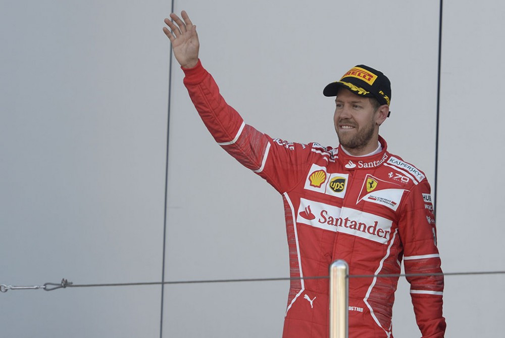 N. Lauda neigia gandus apie S. Vettelio perėjimą į „Mercedes“