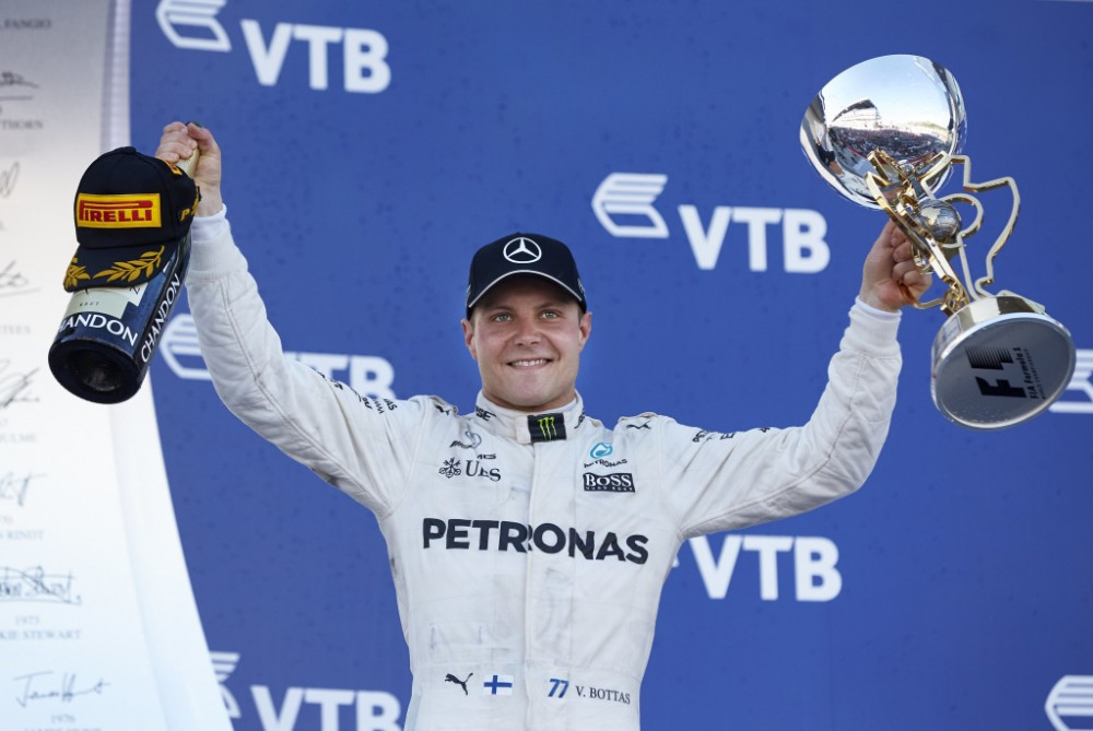 Sočyje pirmąją pergalę karjeroje iškovojo V. Bottas