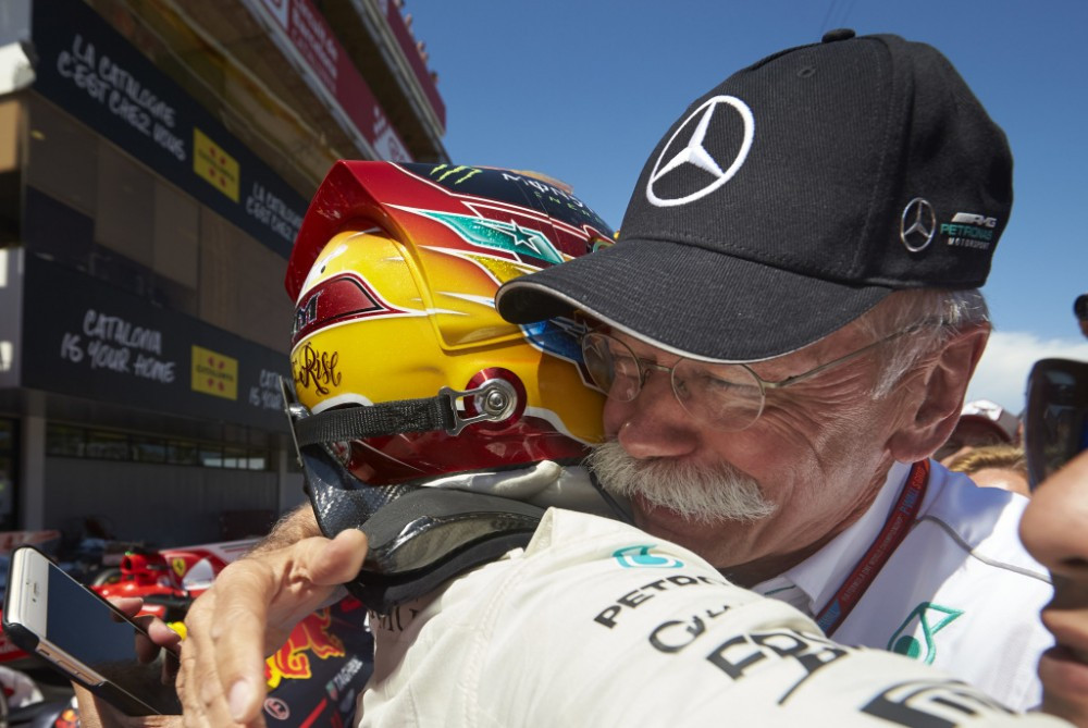 D. Zetsche: su „Ferrari“ mes veikiame lyg susitarę