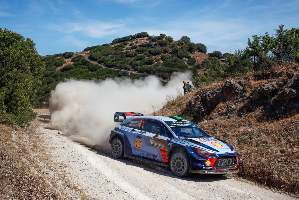 WRC. Italijos ralyje pirmauja „Hyundai“ lenktynininkai