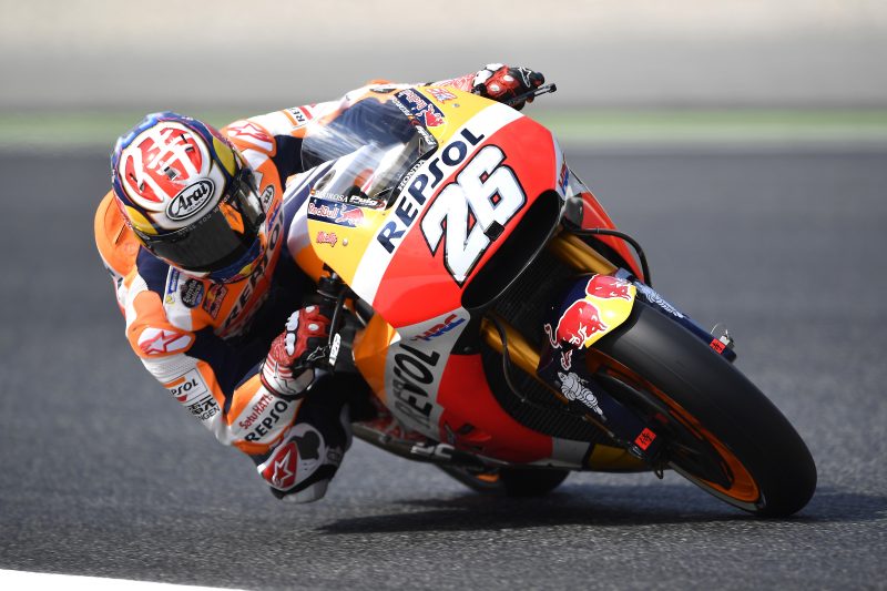 MotoGP. D. Pedrosa Barselonoje iškovojo „pole“, M. Marquezas krito nuo motociklo