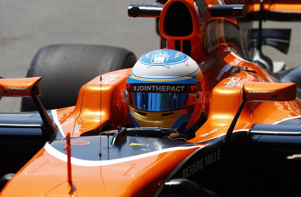 S. Johanssonas: Alonso turi apsiginkluoti kantrybe