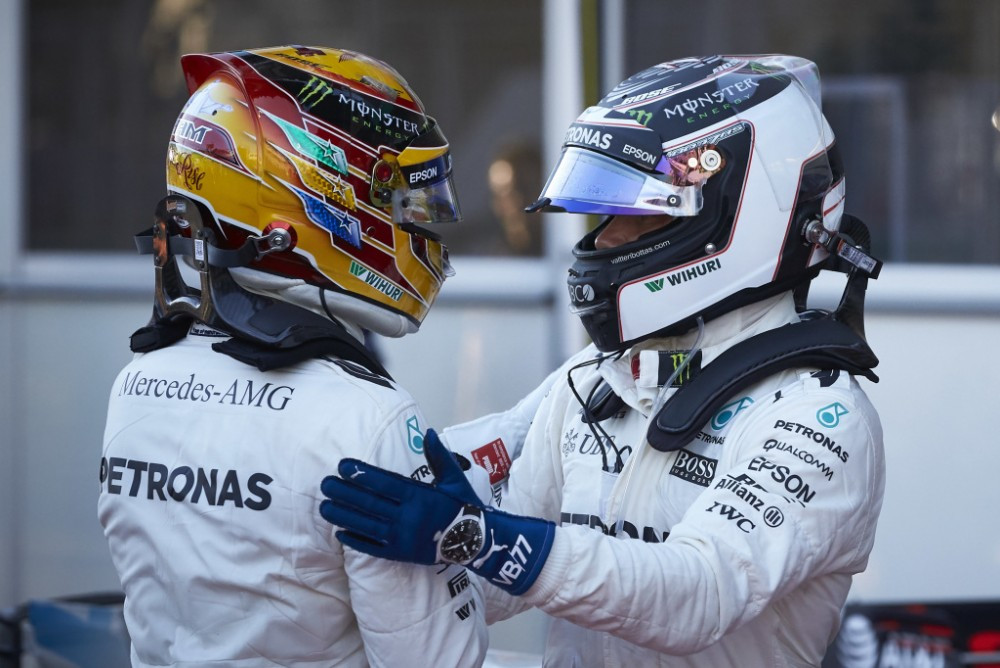 T. Wolffas nustebintas to, kaip dirba L. Hamiltonas ir V. Bottas kartu