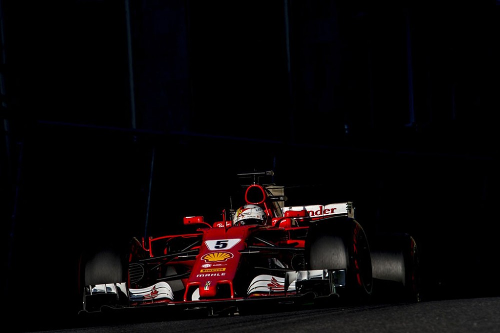 Martinas Brundle: Vetteliui labai pasisekė
