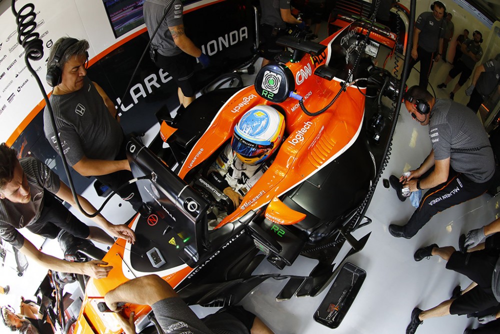 „Honda“ tikisi išsiskirti su „McLaren“ aukšta nata 