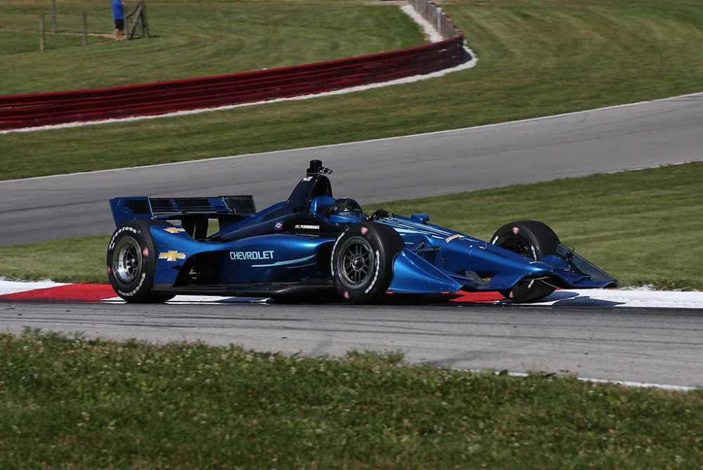 IndyCar. Mid-Ohajaus trasoje išbandytas 2018 m. bolidas