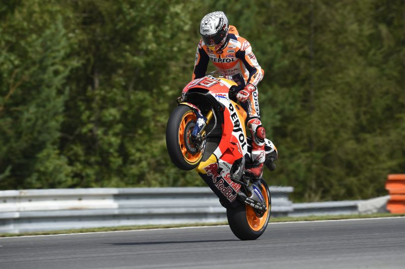 MotoGP. Čekijoje „pole“ poziciją iškovojo M. Marquezas