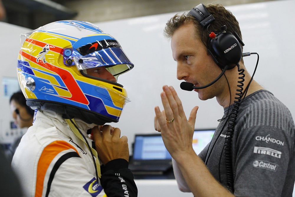 F. Alonso toliau nori dirbti su „McLaren“, bet ne su „Honda“