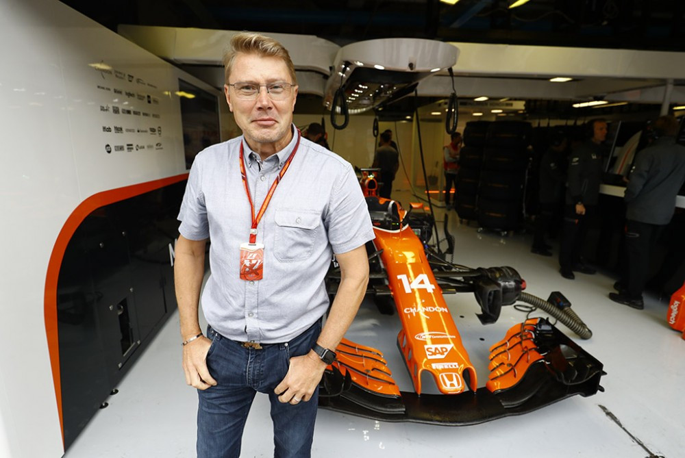 M. Hakkinenas: aš nemanau, kad „Mercedes“ padarė klaidą