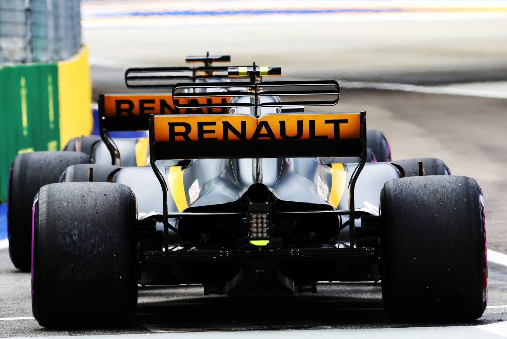 „Renault“: variklio pajėgumo didinimas - žaidimas su ugnimi