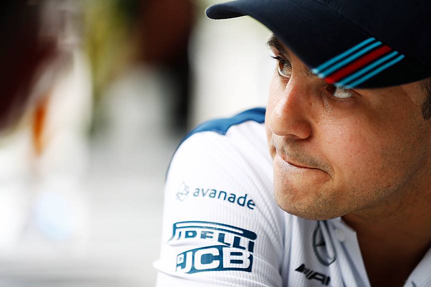 F. Massa paaiškino, kodėl neiškarto praleido M. Verstappeną