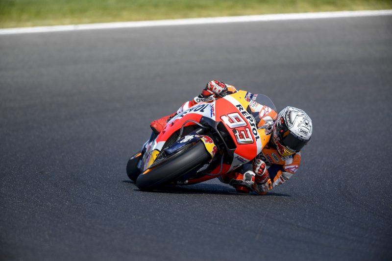MotoGP. Australijoje „pole“ iškovojo M. Marquezas, A. Dovizioso tik 11-as