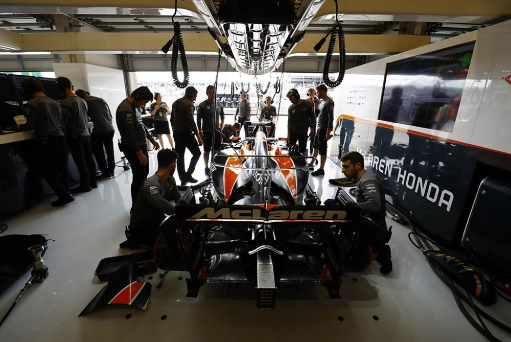 „McLaren“ bijojo prarasti specialistus