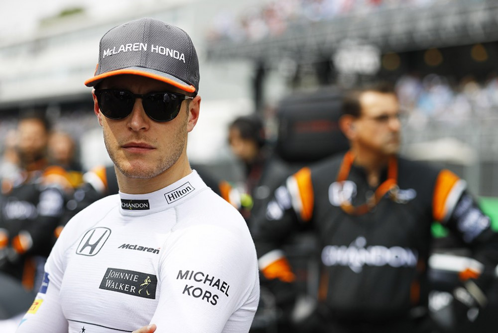 A. Prostas: S. Vandoorne‘as šiemet nenusileido F. Alonso