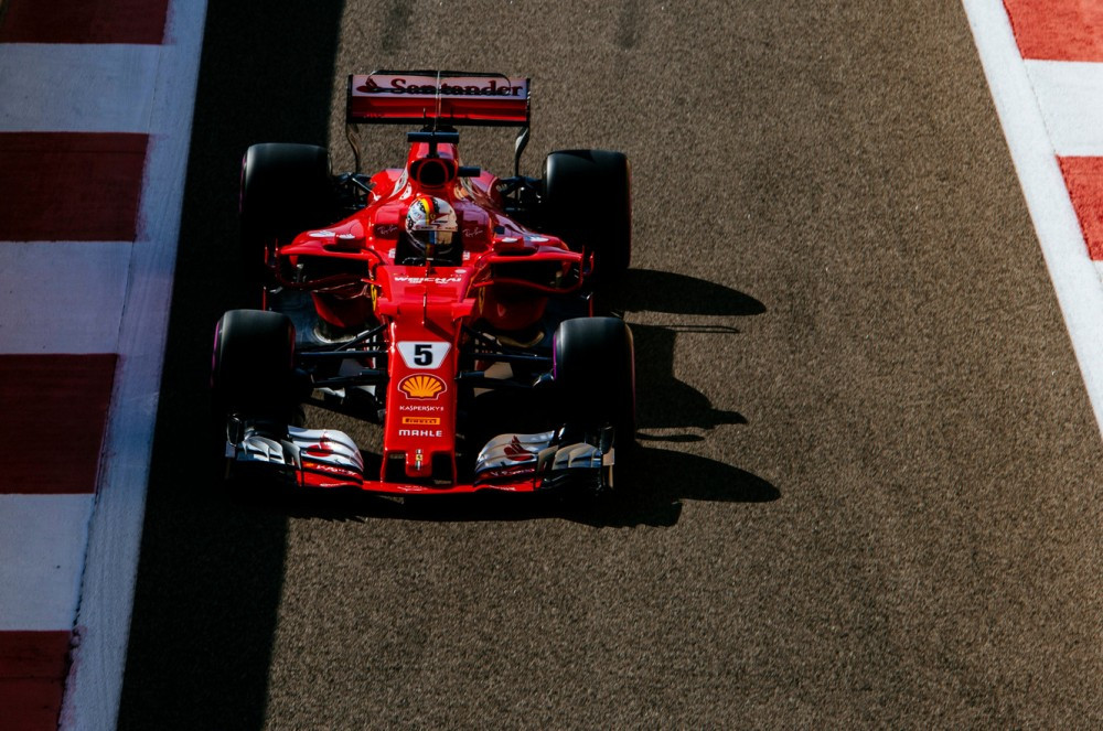„Santander“ bankas atsisako remti „Ferrari“