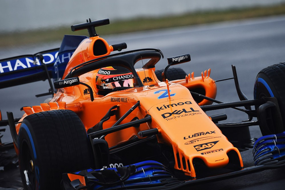 „McLaren“ pati kalta dėl iškilusių problemų