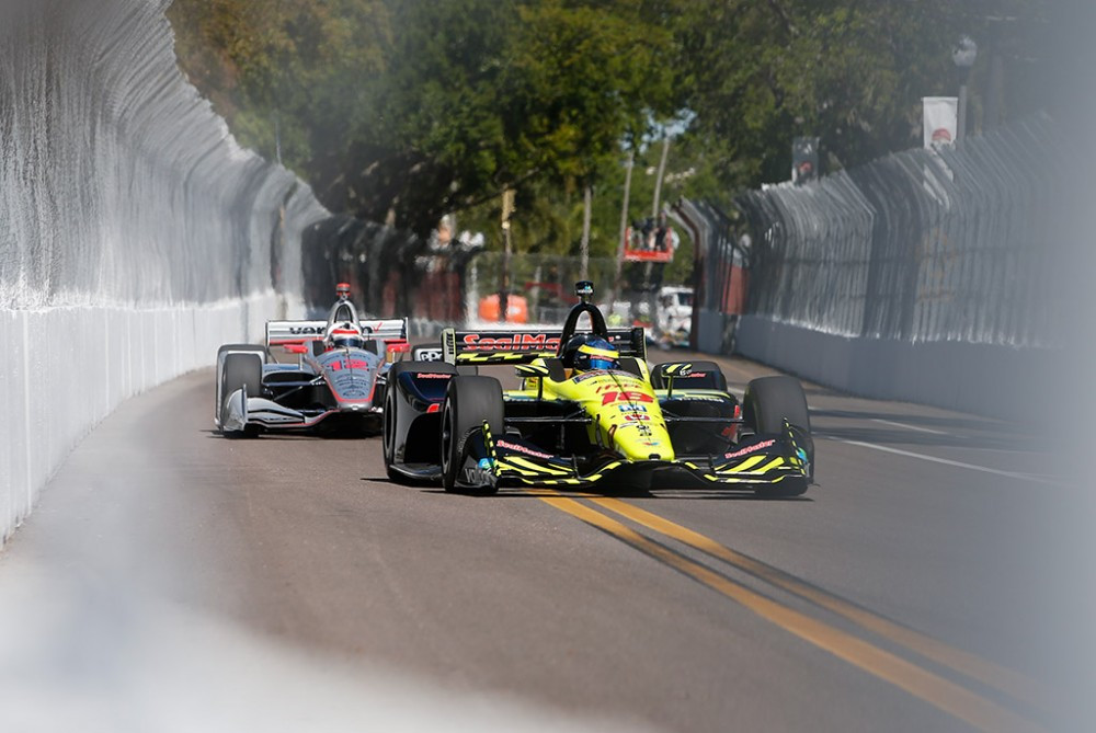 IndyCar. Drama St. Petersburge baigėsi S. Bourdais pergale