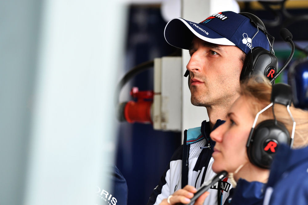 Oficialu: R. Kubica kitą sezoną atstovaus „Williams“
