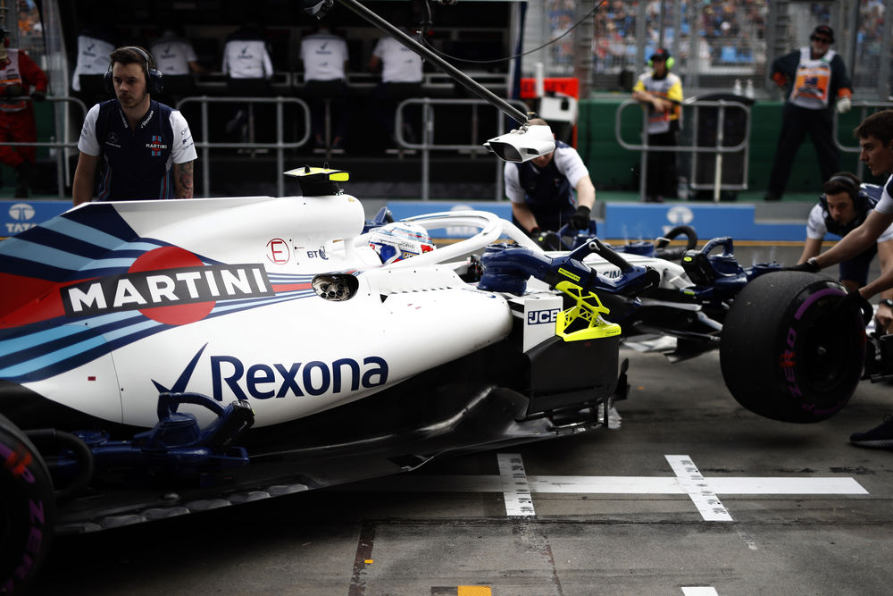 „Williams“ prašo teisėjų peržiūrėti S. Sirotkino incidentą bei F. Alonso sugrįžimą į boksus