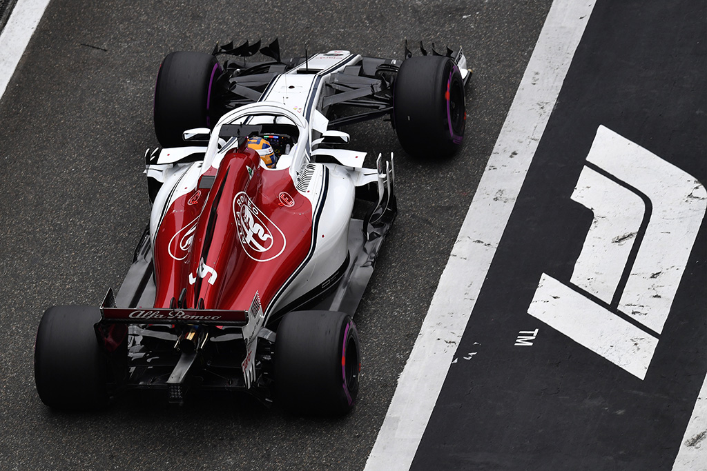 „Sauber“ ir „Haas“ boliduose - naujos specifikacijos „Ferrari“ varikliai