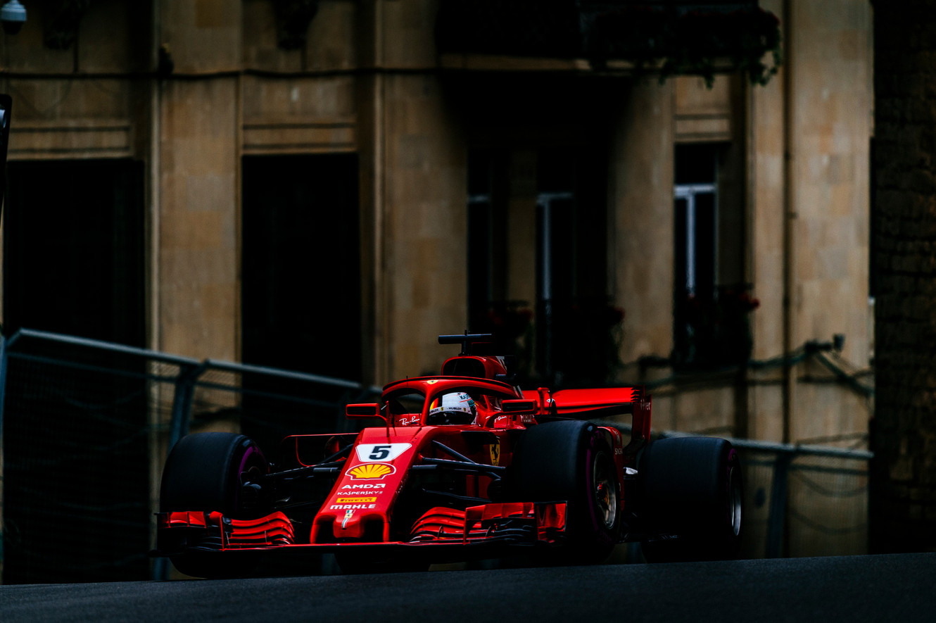 S. Vettelis Azerbaidžane laukia intensyvių lenktynių