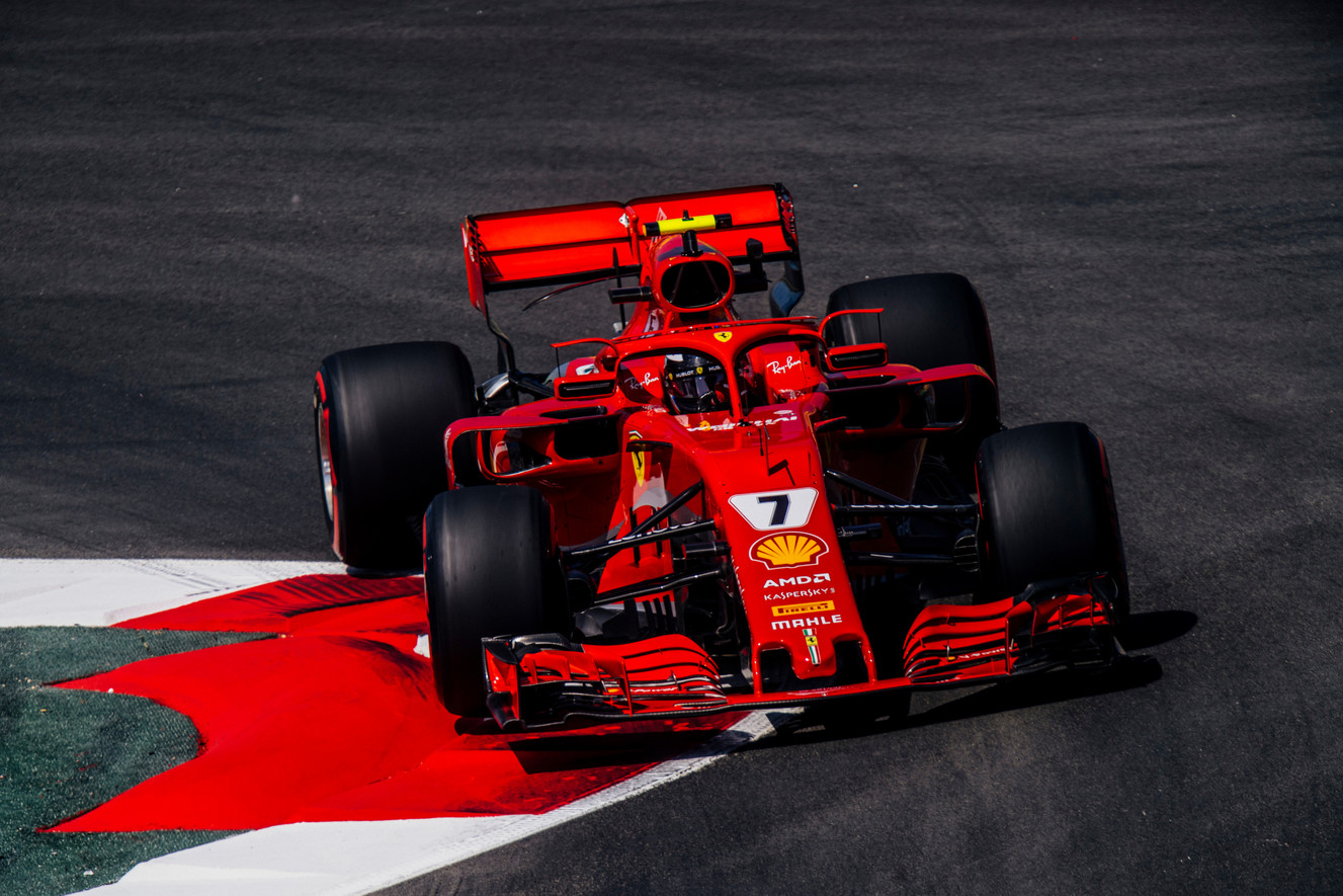 „Ferrari“ pakeis variklį K. Raikkoneno bolide