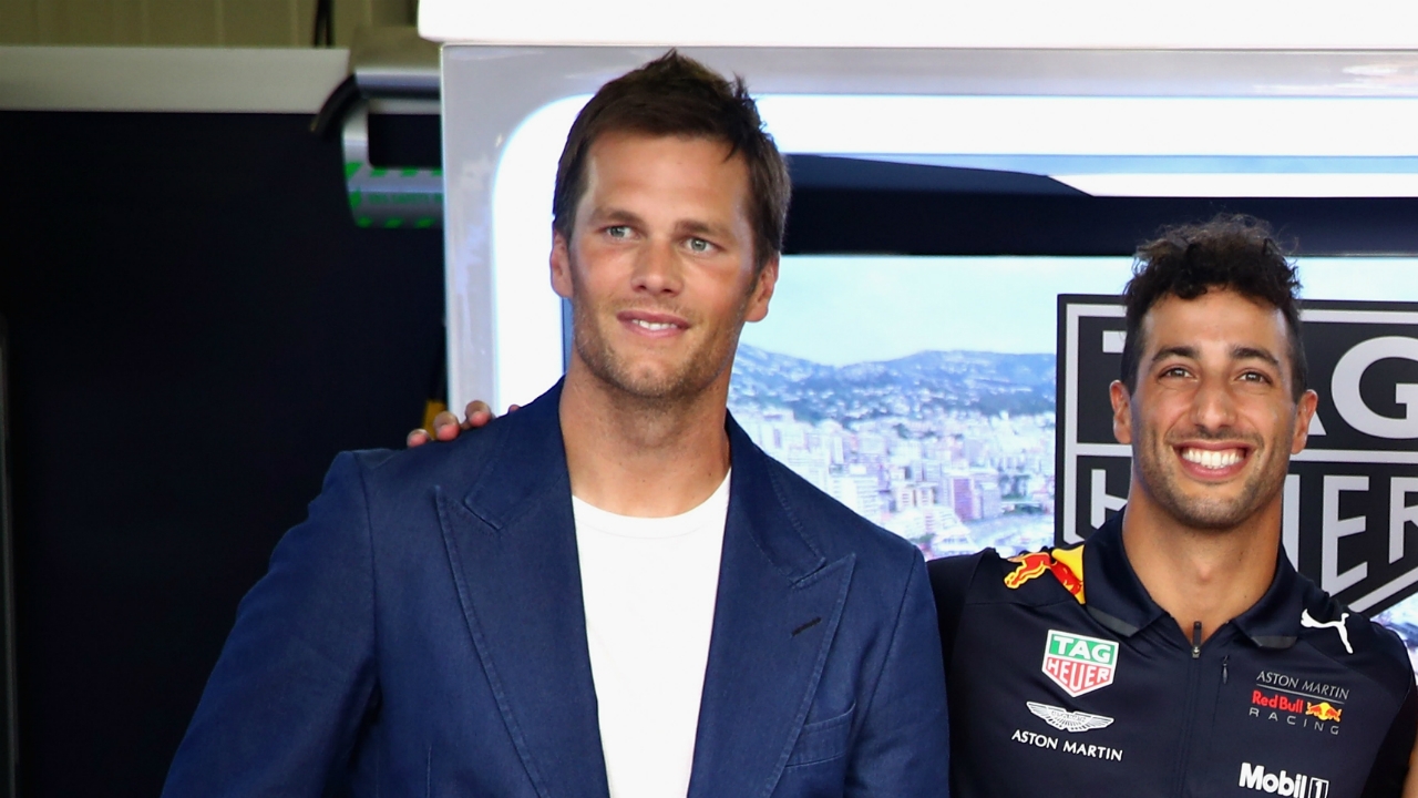 Monake dominavęs D. Ricciardo rado laiko pasilinksminti ir su NFL superžvaigžde (VIDEO)
