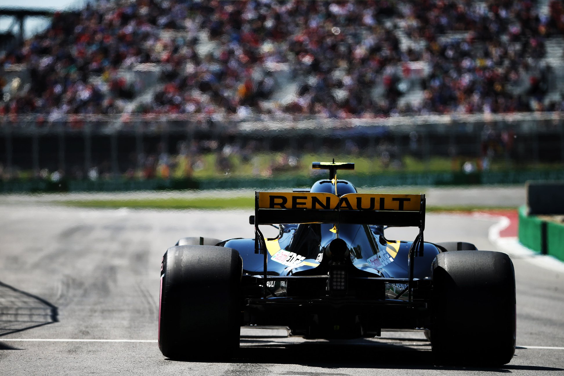 „Renault“ liko sužavėta „Ferrari“ progresu
