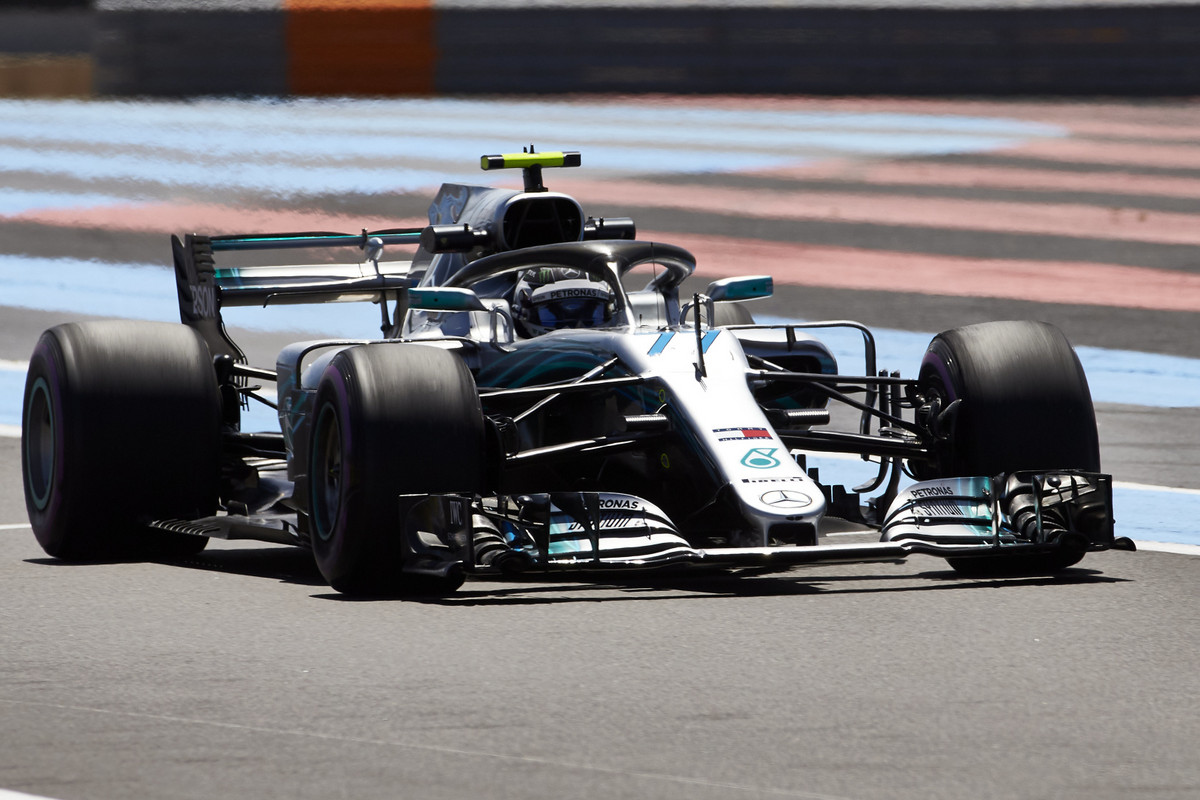 V. Bottas: sunkiai sekėsi įveikti vieną greitą ratą