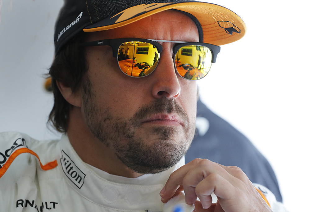 F. Alonso šiais metais atmetė kelis „Red Bull“ pasiūlymus