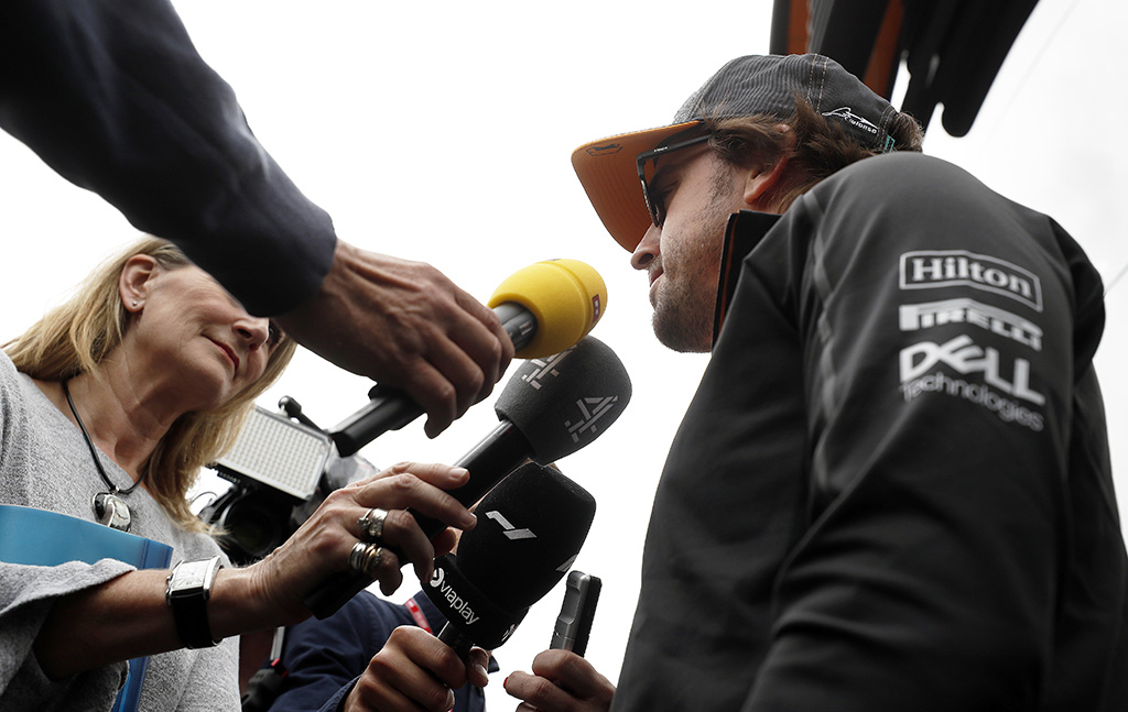 F. Alonso: pernai S. Vettelis kovojo iki galo