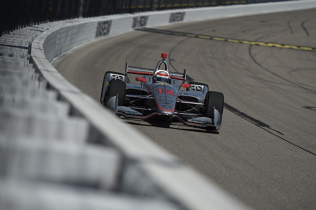 IndyCar. Ajovoje - antroji W. Powerio „pole“ pozicija