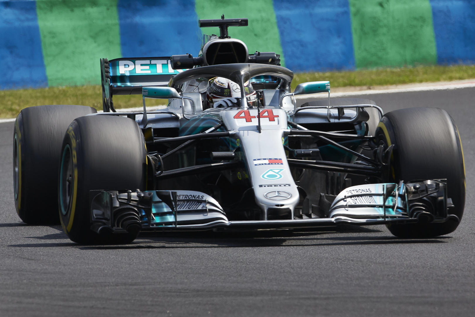 Belgijoje S. Vettelio ir L. Hamiltono boliduose bus sumontuoti nauji varikliai