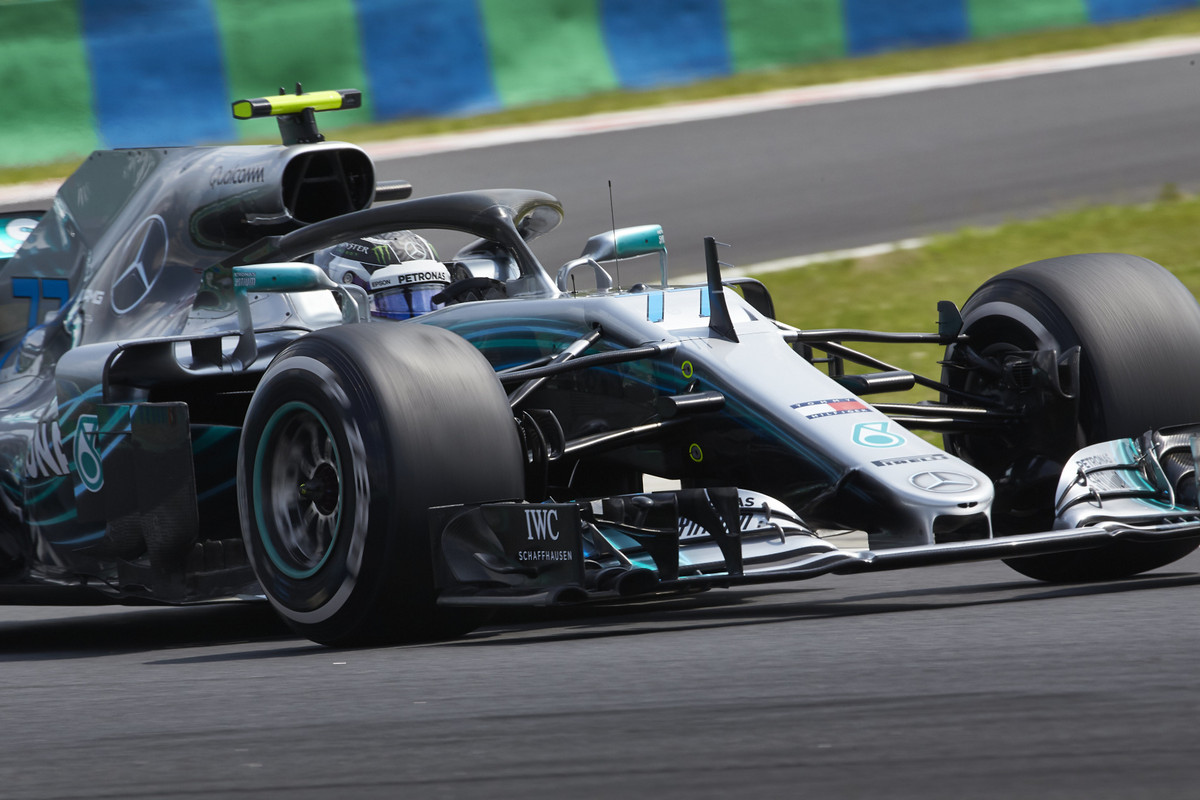 V. Bottas yra pasiryžęs padėti L. Hamiltonui