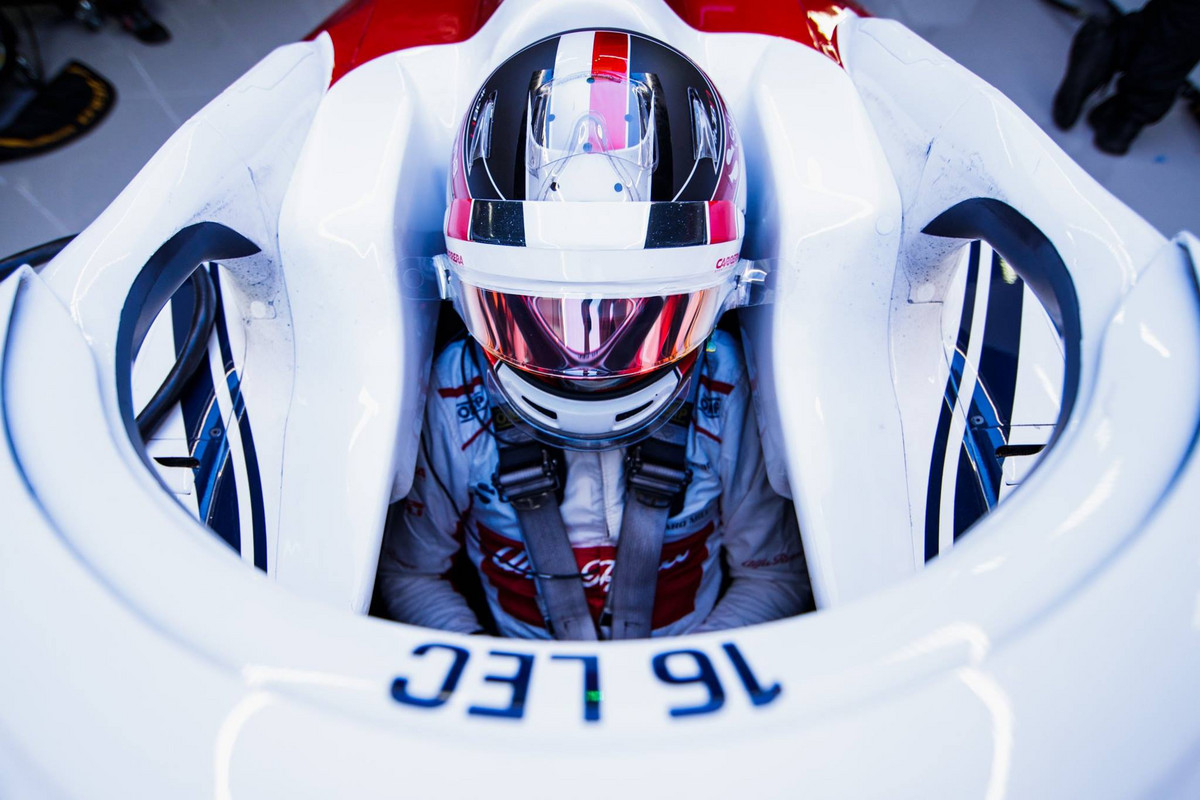 T. Wolffas: Leclercas ir Vettelis – „Ferrari“ gali turėti problemų