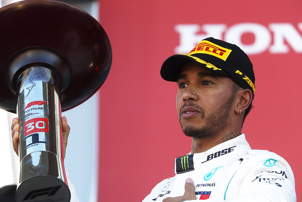 L. Hamiltonas norėtų „super savaitgalio“ lenktynių