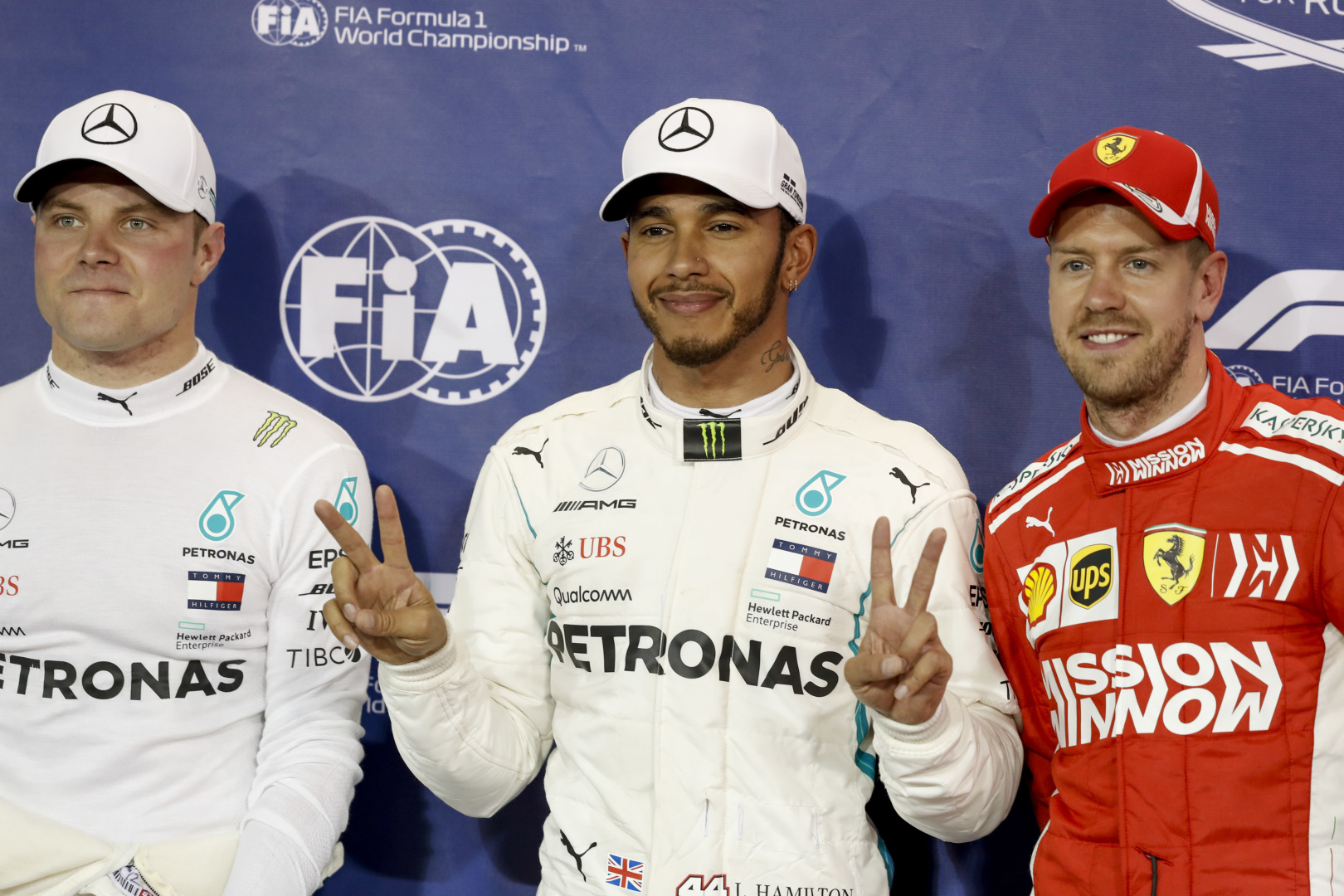 Paskutines sezono lenktynes iš „pole“ pozicijos pradės L. Hamiltonas