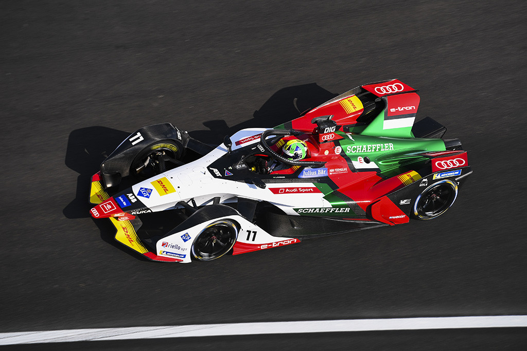 FE. Meksikoje paskutiniuose centimetruose pergalę išplėšė L. di Grassi