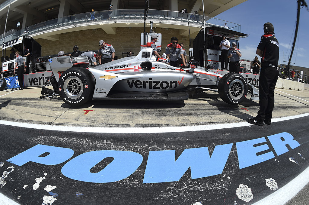 IndyCar. Ostino trasoje vykusioje kvalifikacijoje „pole“ iškovojo W. Poweris
