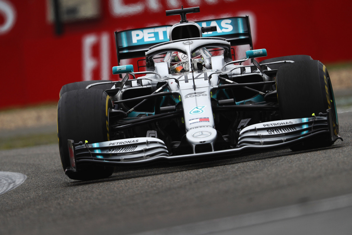 „Mercedes“ titulo kaina - 500 mln. svarų sterlingų